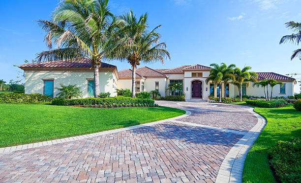 Best Custom Driveway Pavers  in Edwardsville, KS